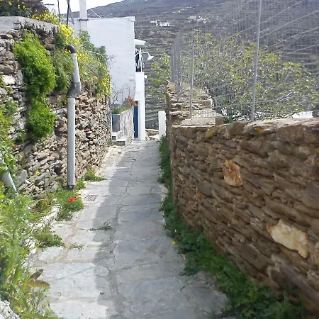 Holiday home Traditional Cycladic House With Character *
