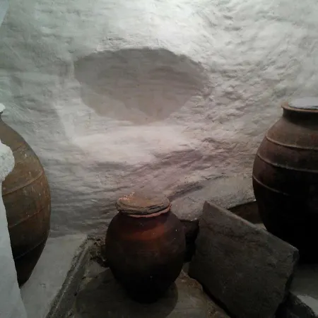 Traditional Cycladic House With Character Pánormos