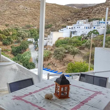 Traditional Cycladic House With Character 度假居 *